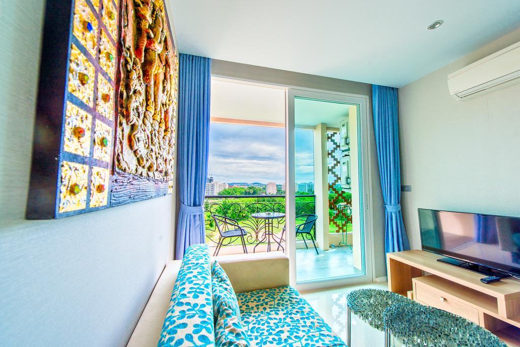 Atlantis Residence Jomtien Beach Exterior foto
